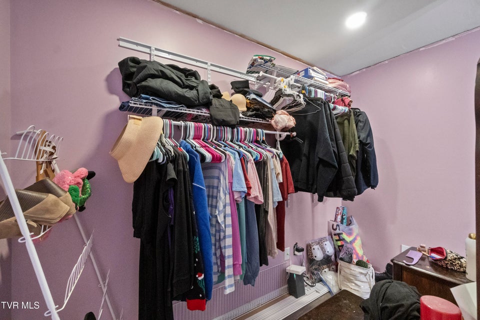 Photo #20: 2002 Ivanhoe Road