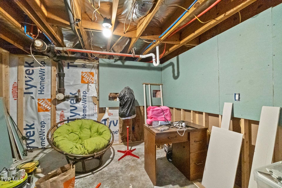 Photo #29: 2002 Ivanhoe Road