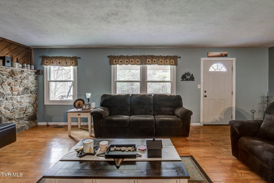 Photo #23: 135 Earl Williams Road