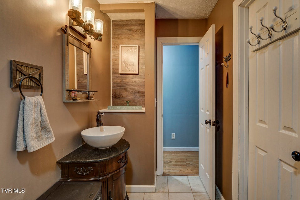 Photo #34: 135 Earl Williams Road