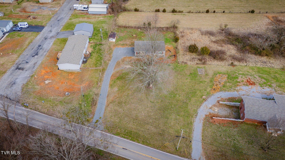 Photo #27: 192 Meadow View Road