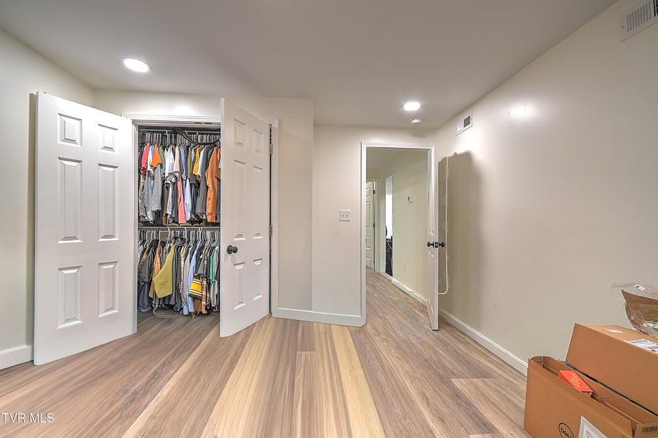 Photo #30: 127 Patrick Lane