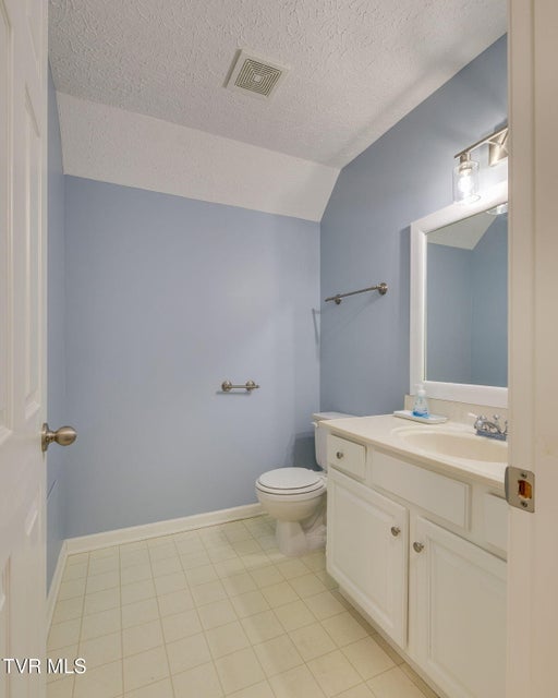 Photo #23: 428 Alexander Avenue