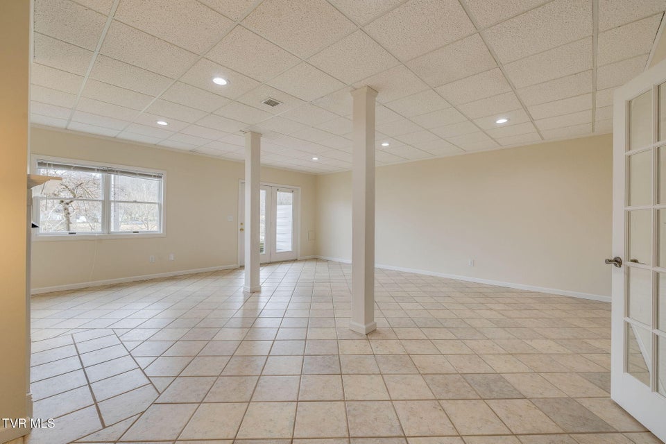 Photo #31: 428 Alexander Avenue