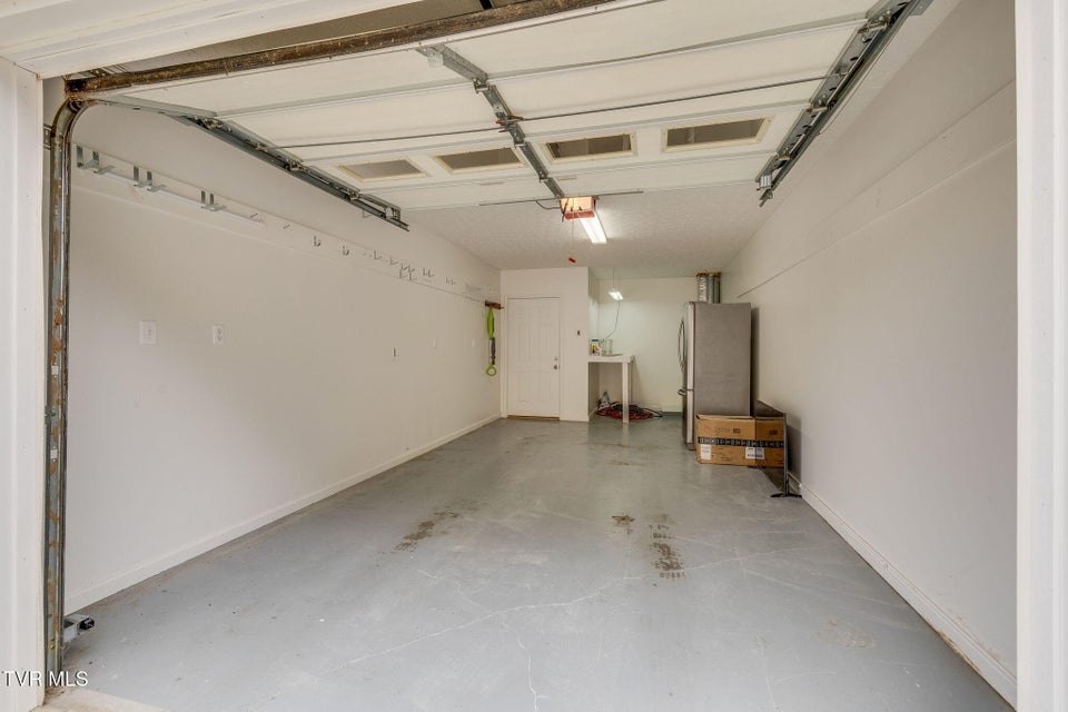 Photo #36: 428 Alexander Avenue