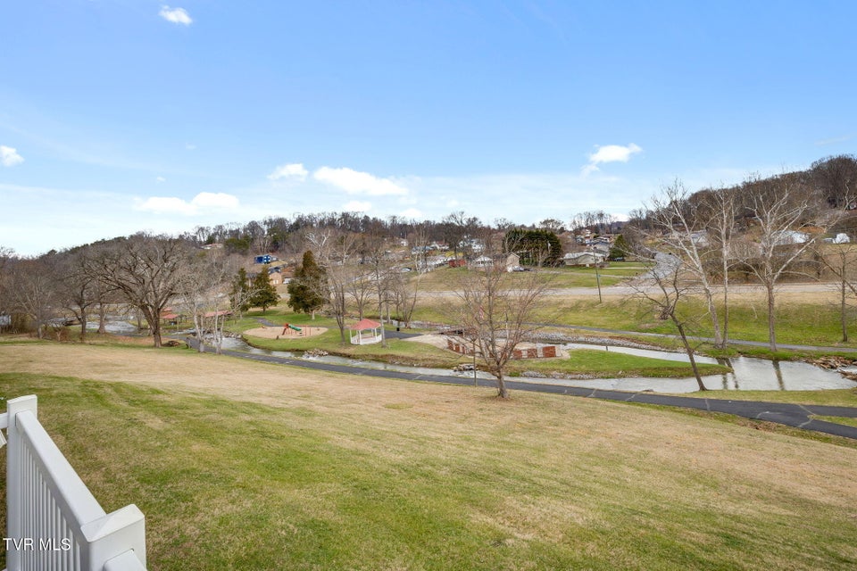 Photo #38: 428 Alexander Avenue