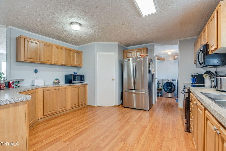 Photo #13: 4161 Carters Valley Road