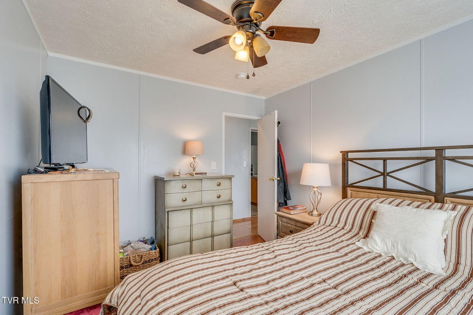 Photo #23: 4161 Carters Valley Road