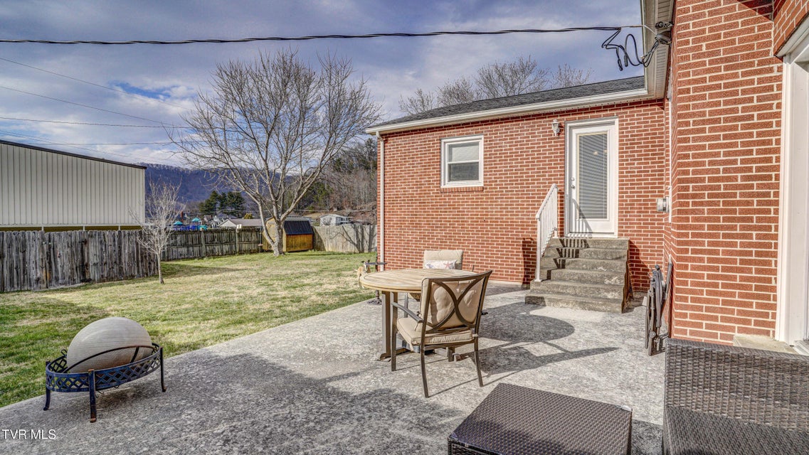 Photo #8: 235 Mohawk Drive