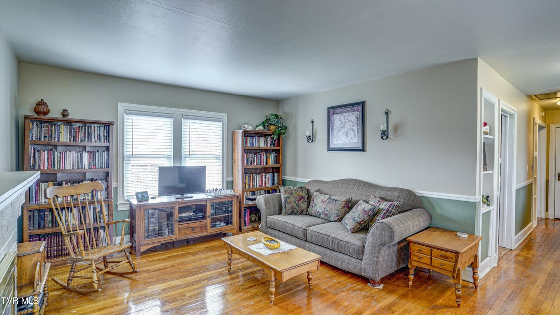 Photo #10: 235 Mohawk Drive