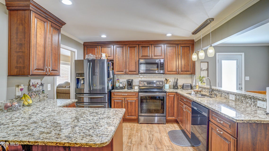 Photo #14: 235 Mohawk Drive