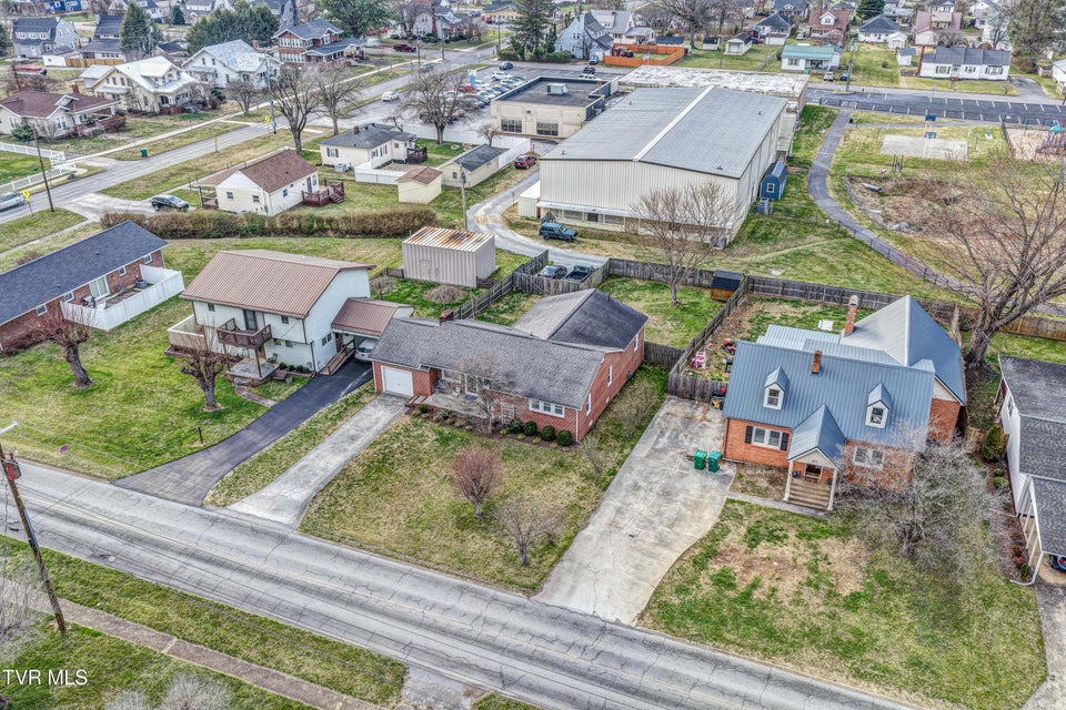 Photo #47: 235 Mohawk Drive