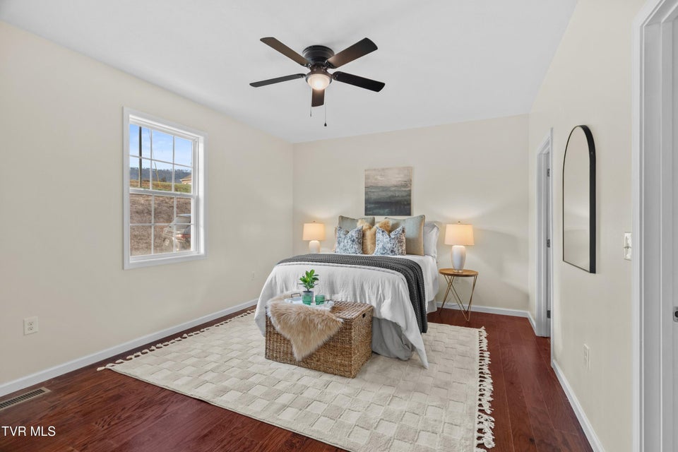 Photo #27: 241 Stewart Hills Drive