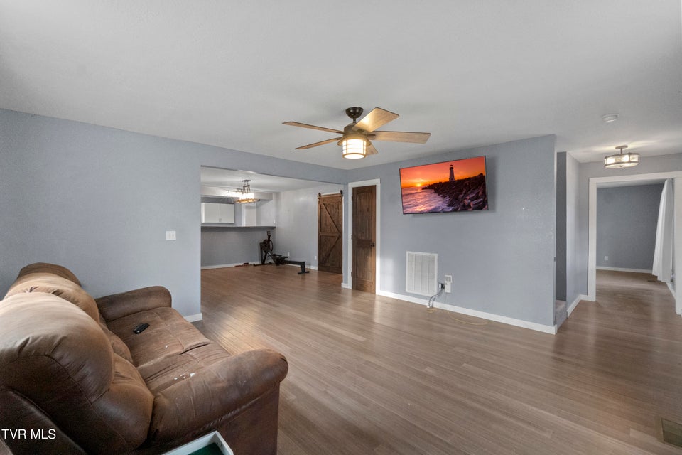 Photo #27: 2512 Old Parrottsville Highway