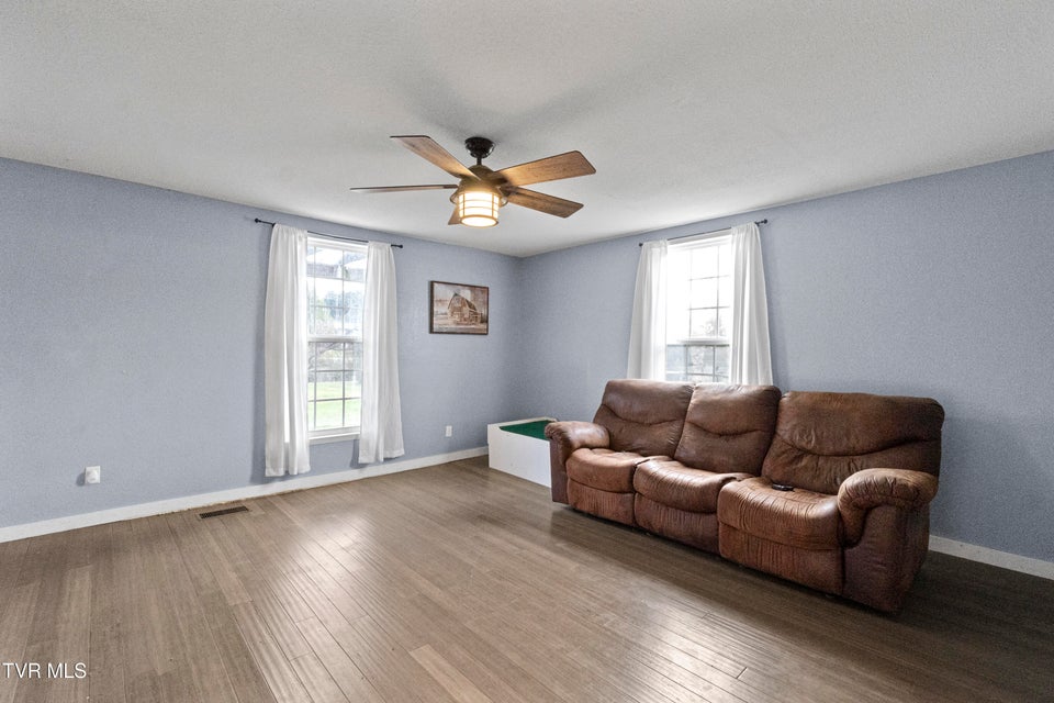 Photo #28: 2512 Old Parrottsville Highway