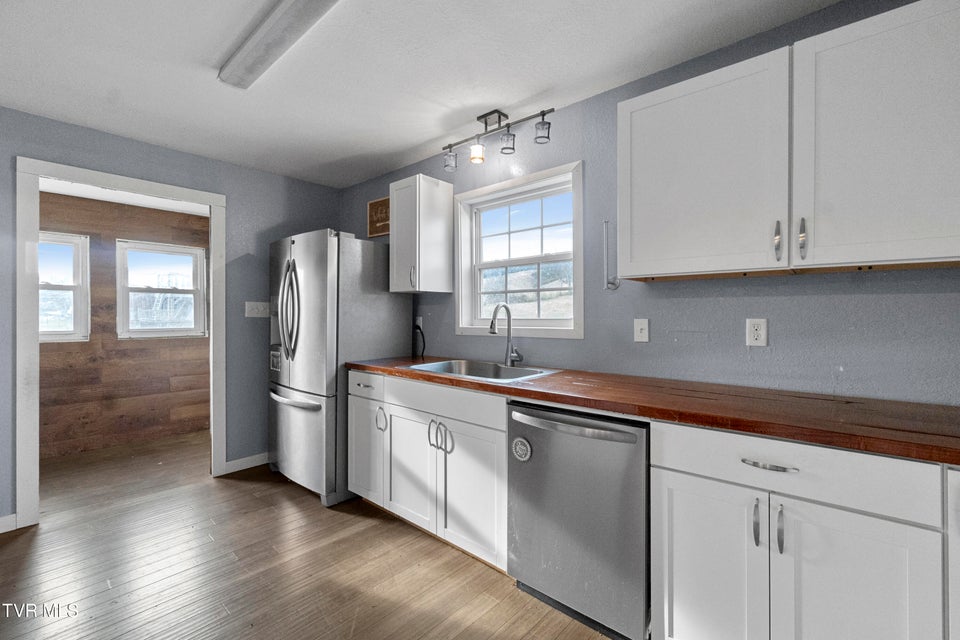 Photo #35: 2512 Old Parrottsville Highway