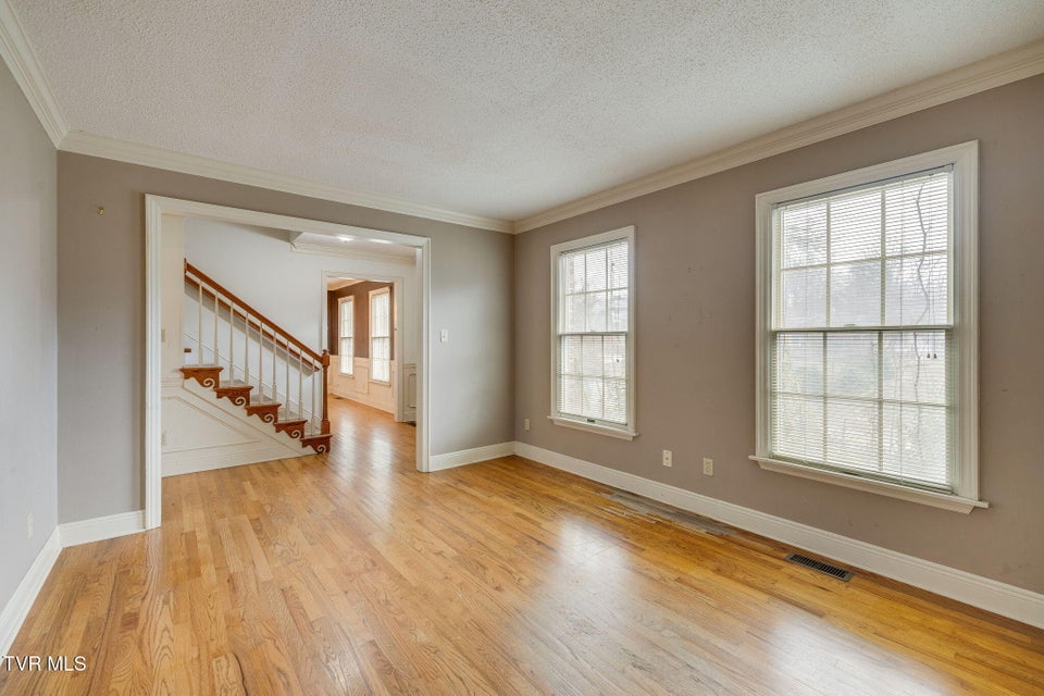 Photo #7: 704 Ridgefields Road