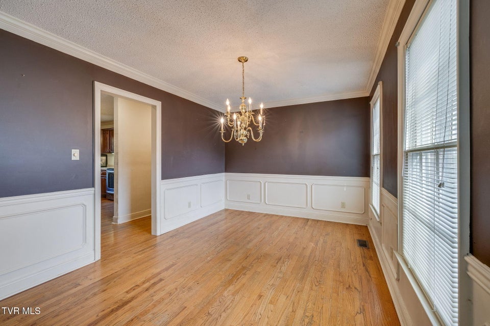 Photo #19: 704 Ridgefields Road