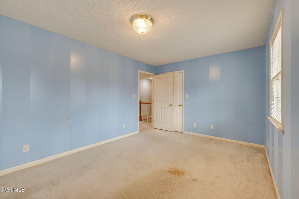 Photo #36: 704 Ridgefields Road