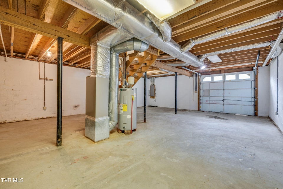 Photo #43: 704 Ridgefields Road