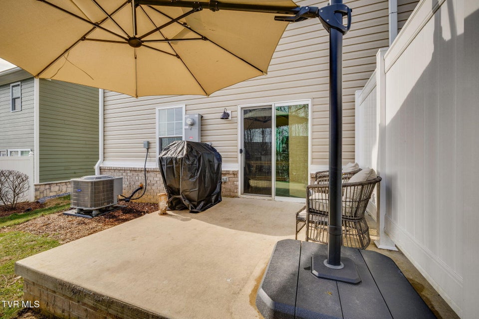 Photo #30: 373 Piper Glen