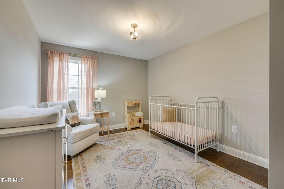 Photo #21: 373 Piper Glen