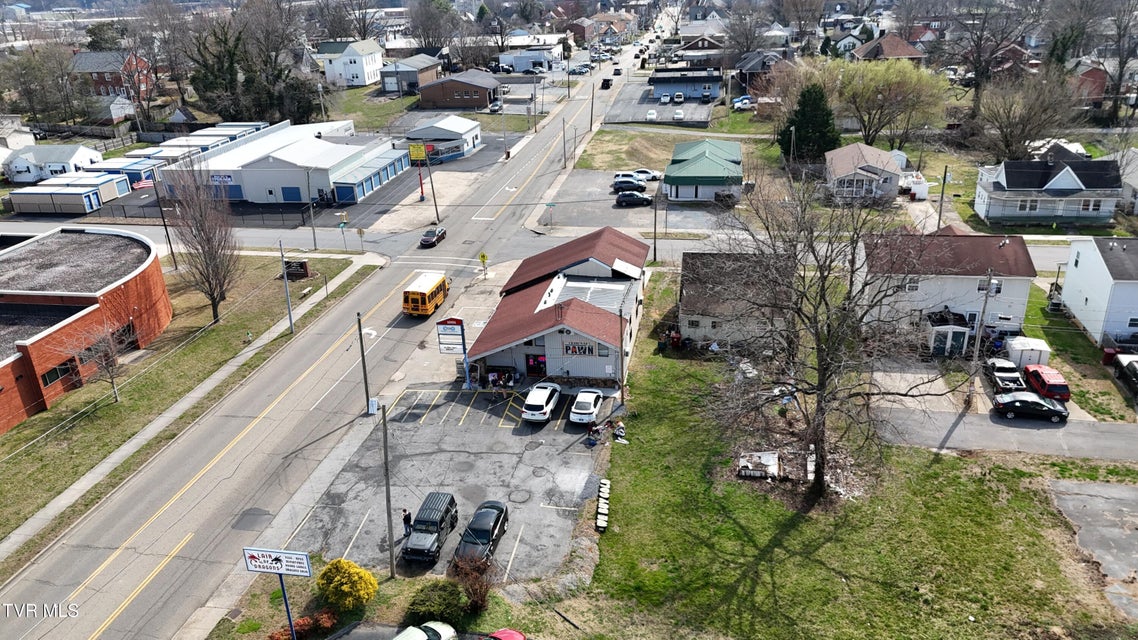 Photo #22: 1001 Roan Street