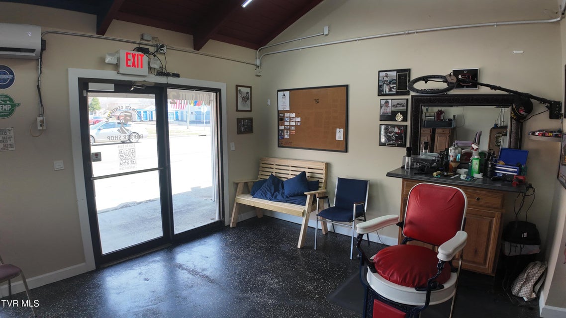 Photo #30: 1001 Roan Street