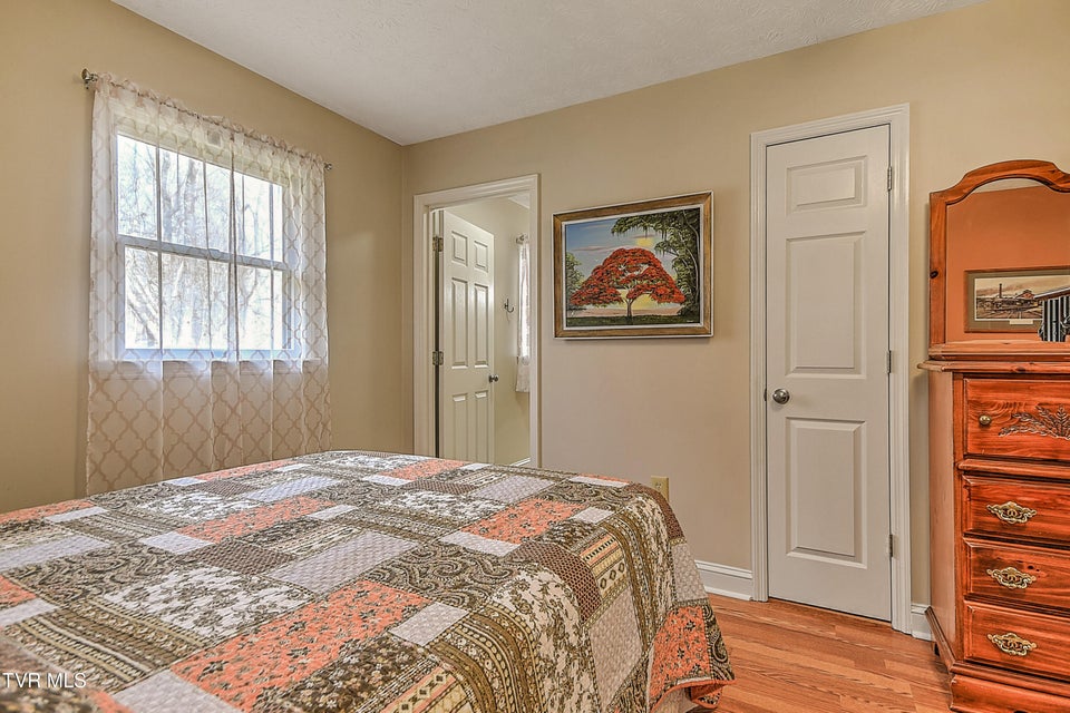 Photo #18: 188 Old Milligan Highway