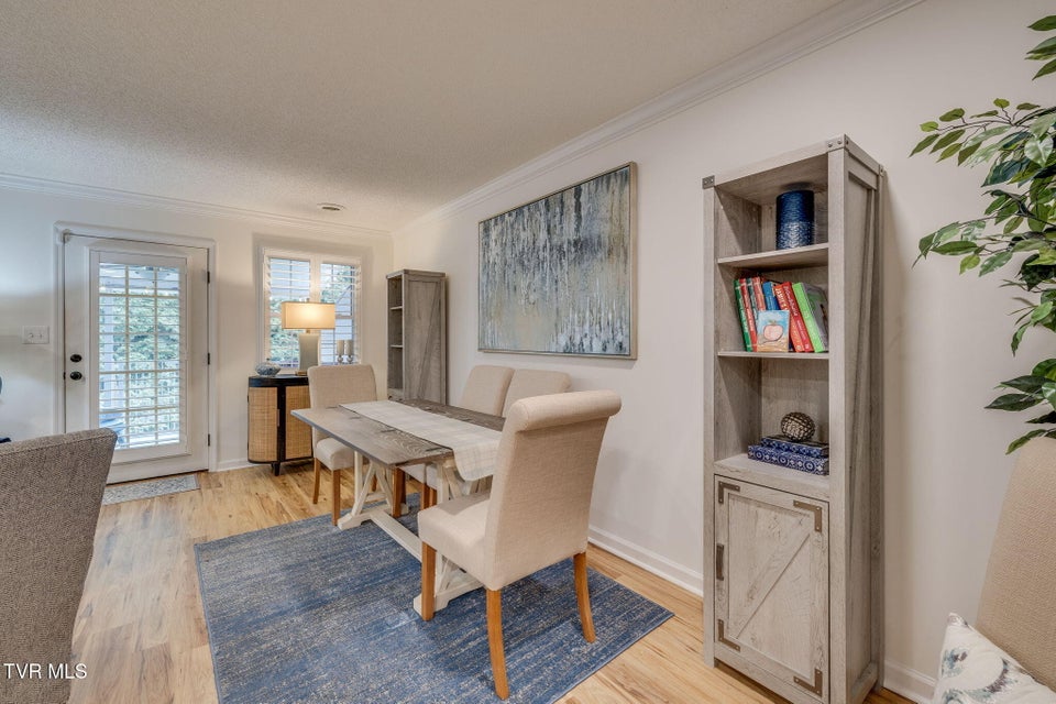 Photo #9: 617 Franklin Square Court