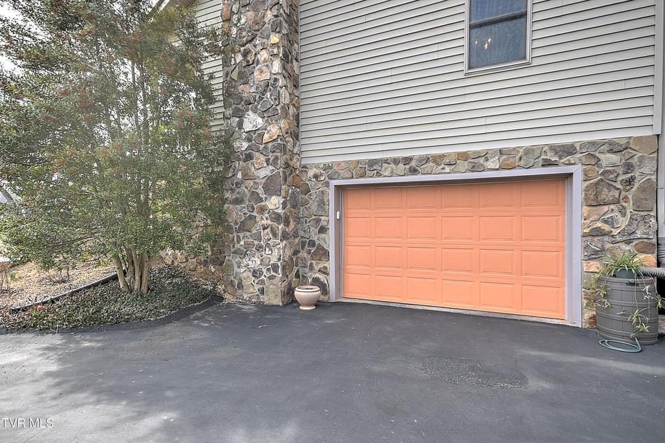 Photo #31: 188 Old Milligan Highway