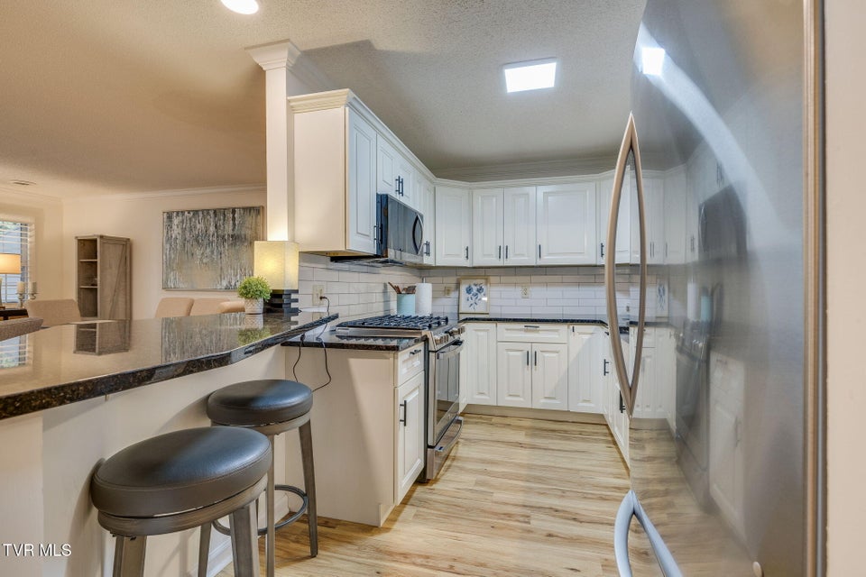 Photo #12: 617 Franklin Square Court