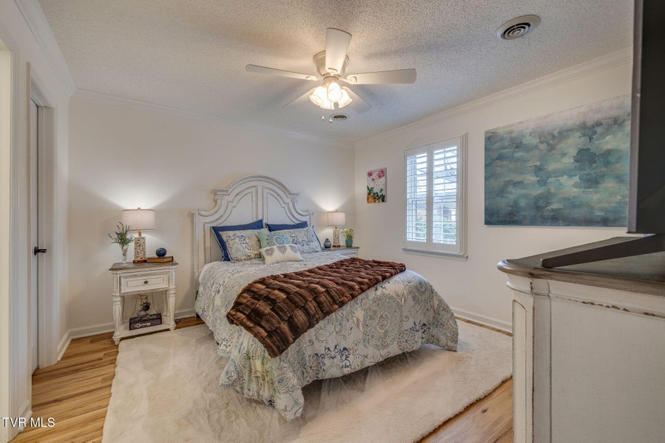 Photo #16: 617 Franklin Square Court