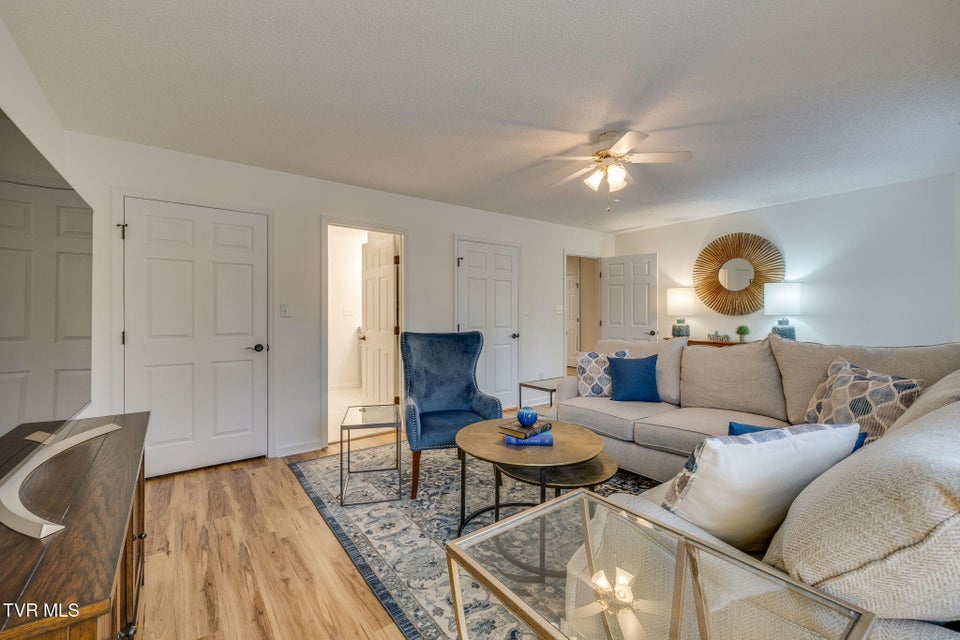 Photo #30: 617 Franklin Square Court