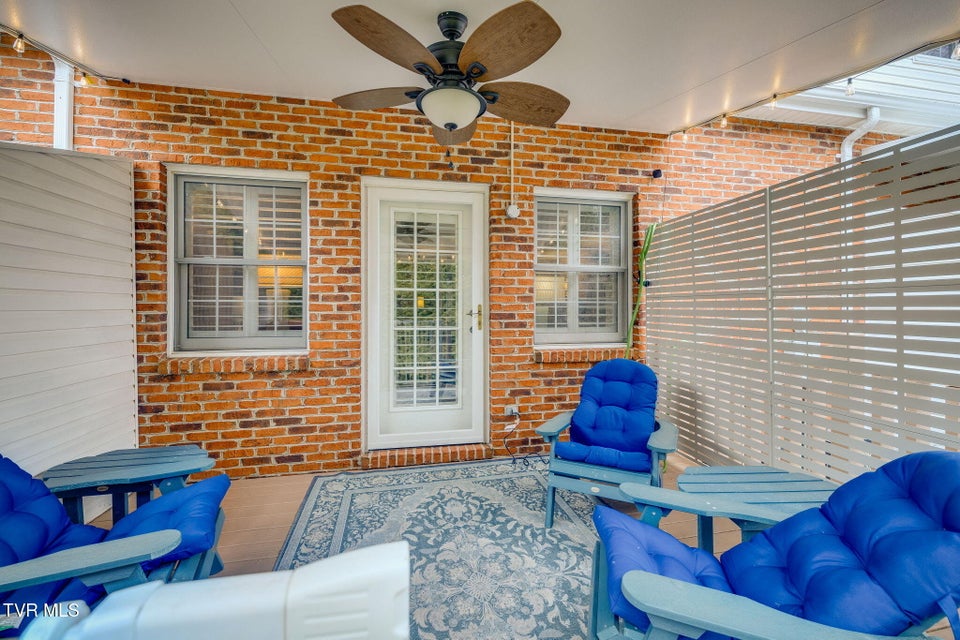 Photo #31: 617 Franklin Square Court