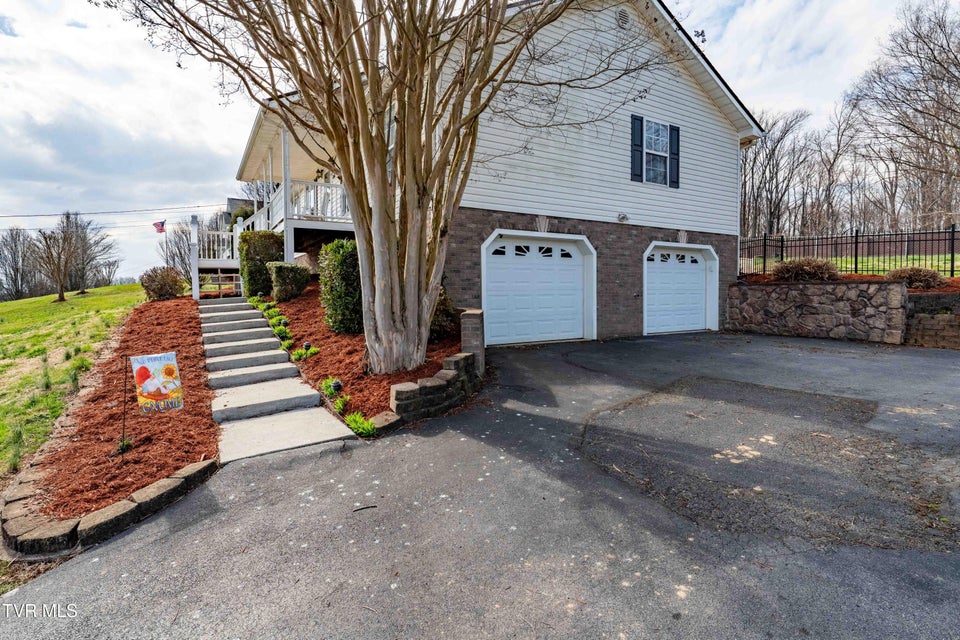 Photo #5: 86 Mulberry Bend