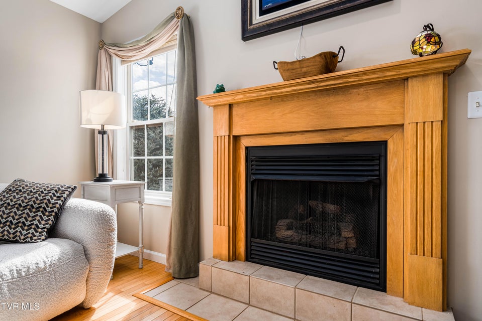 Photo #14: 86 Mulberry Bend