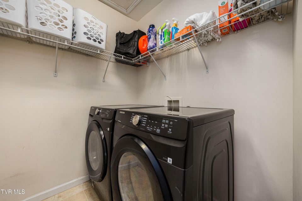 Photo #25: 86 Mulberry Bend