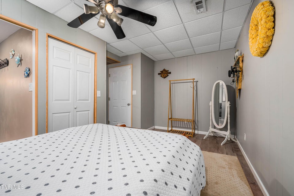 Photo #35: 86 Mulberry Bend