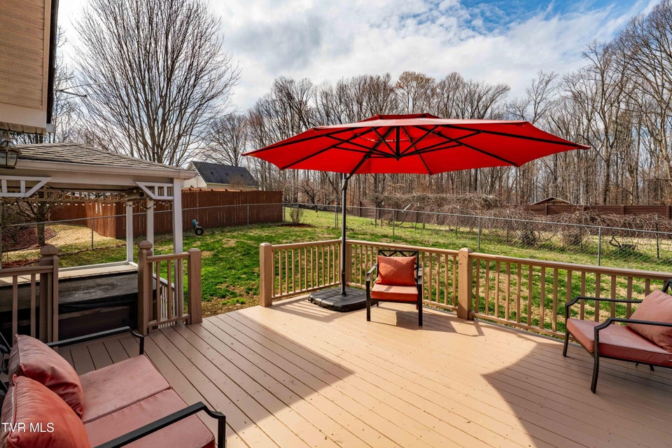 Photo #44: 86 Mulberry Bend