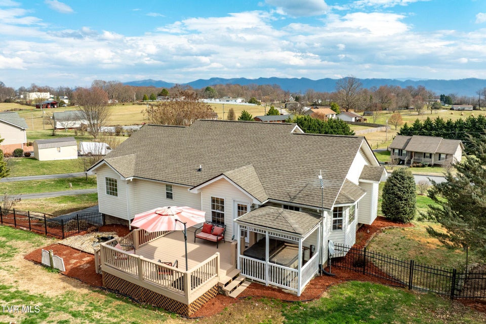 Photo #48: 86 Mulberry Bend