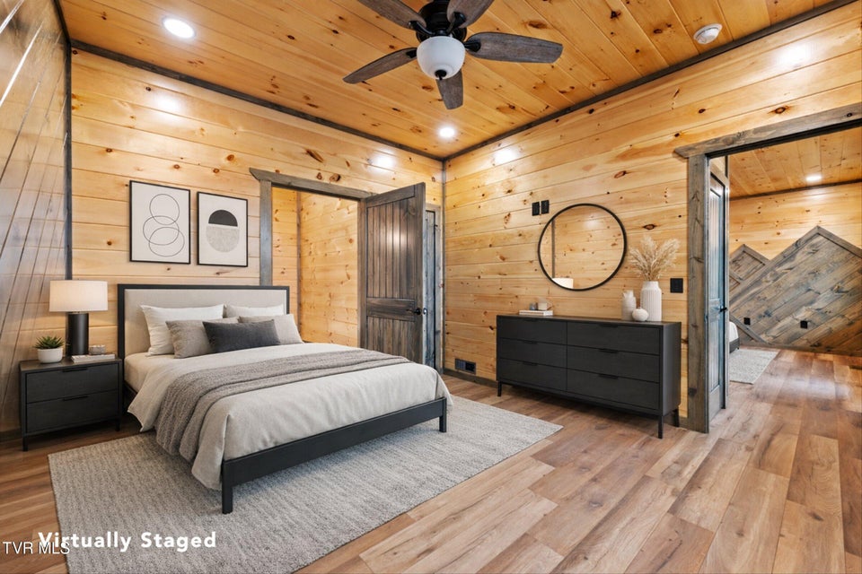 Photo #34: 756 Ski View Lane