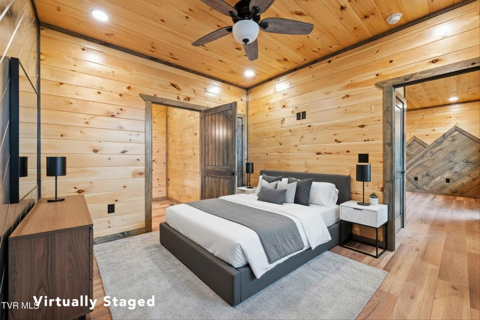 Photo #35: 756 Ski View Lane