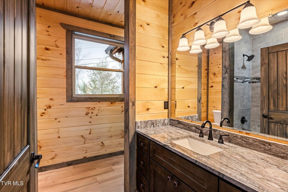 Photo #11: 756 Ski View Lane