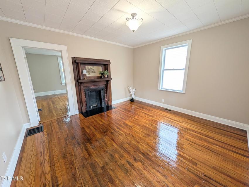 Photo #10: 1514 Sullivan Street