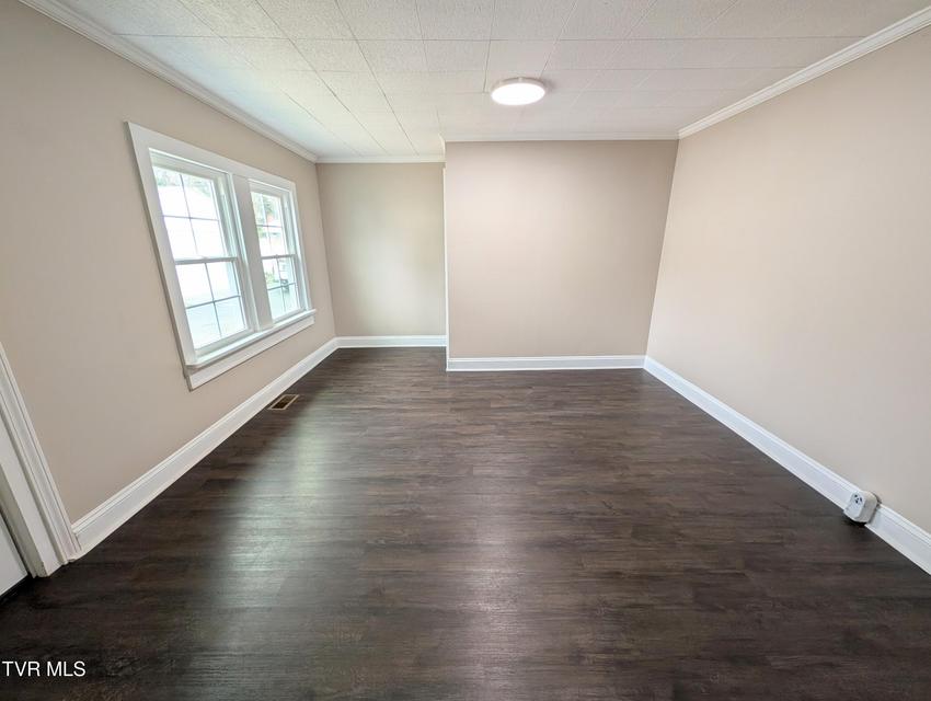 Photo #11: 1514 Sullivan Street