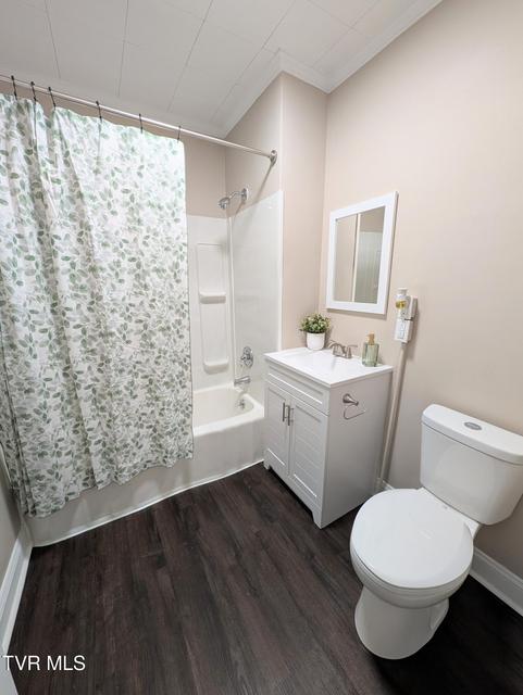 Photo #22: 1514 Sullivan Street