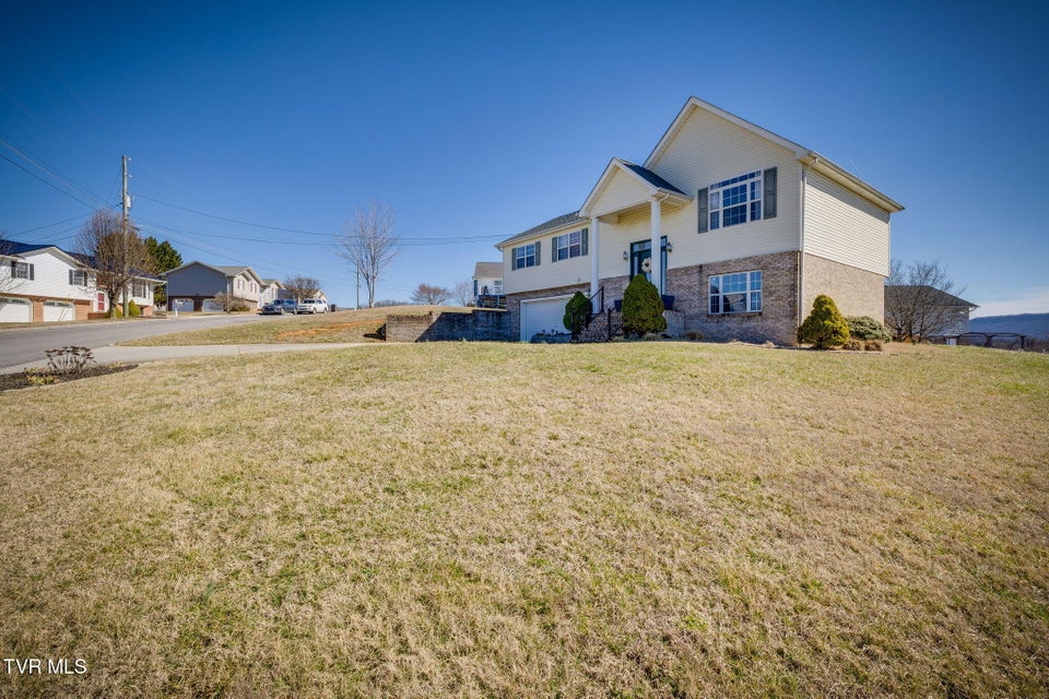 Photo #2: 104 Chickasaw Circle