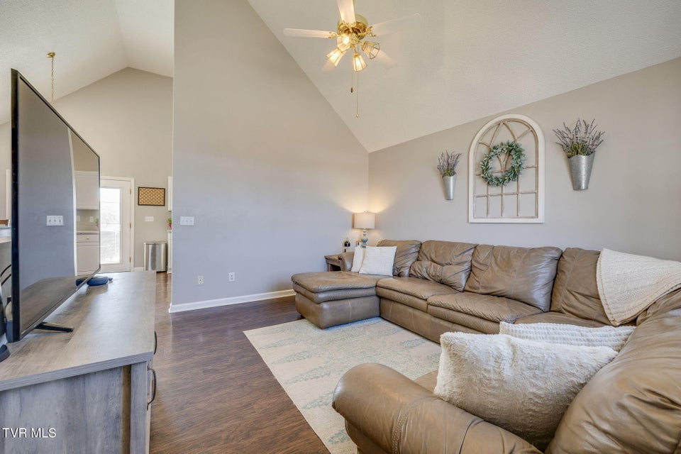 Photo #8: 104 Chickasaw Circle