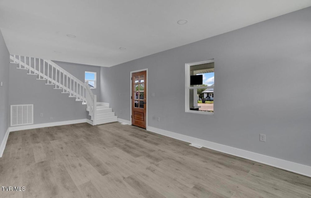 Photo #9: 1246 Center Street